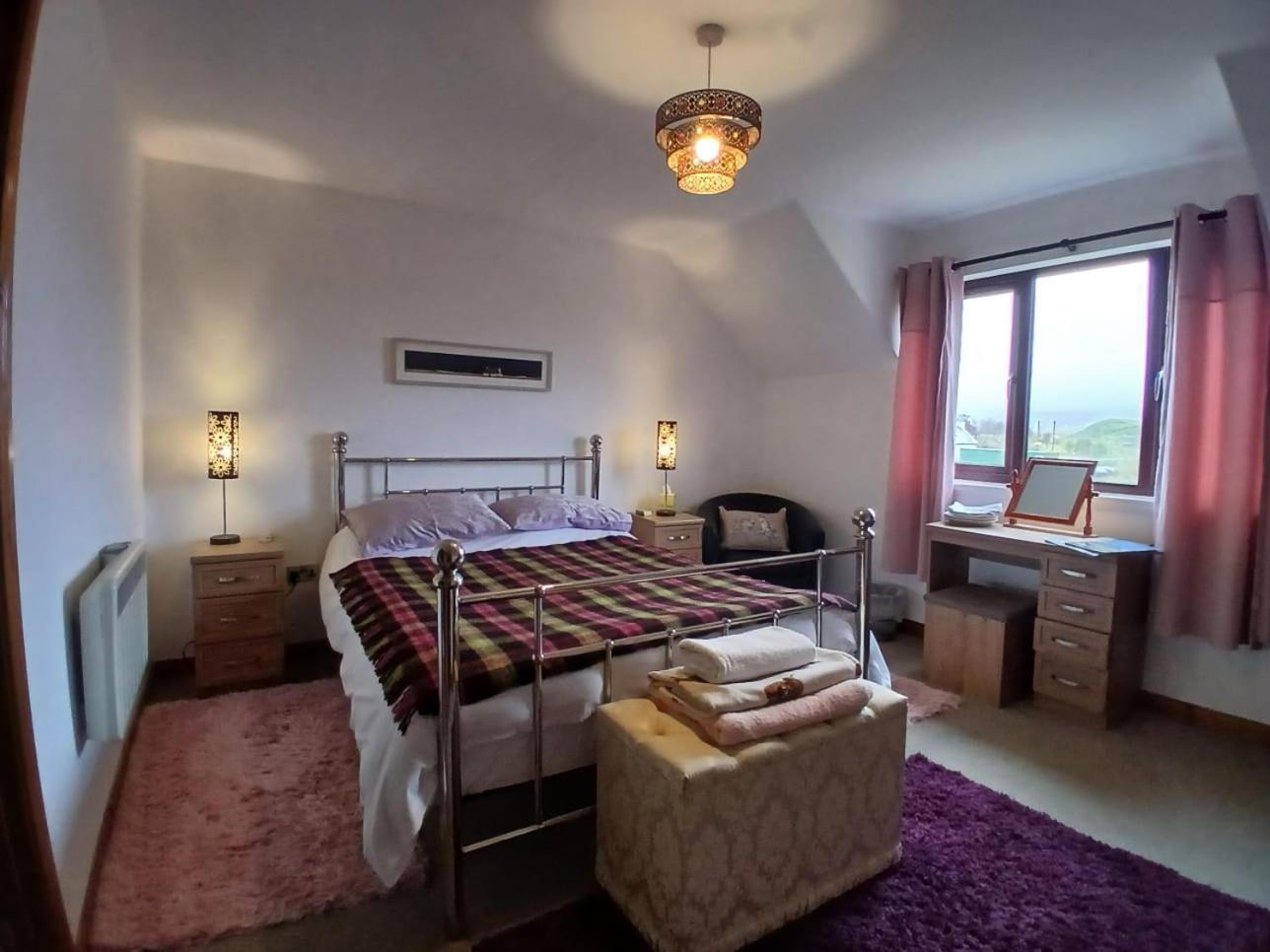 Bed and Breakfast Benview House Staffin Esterno foto