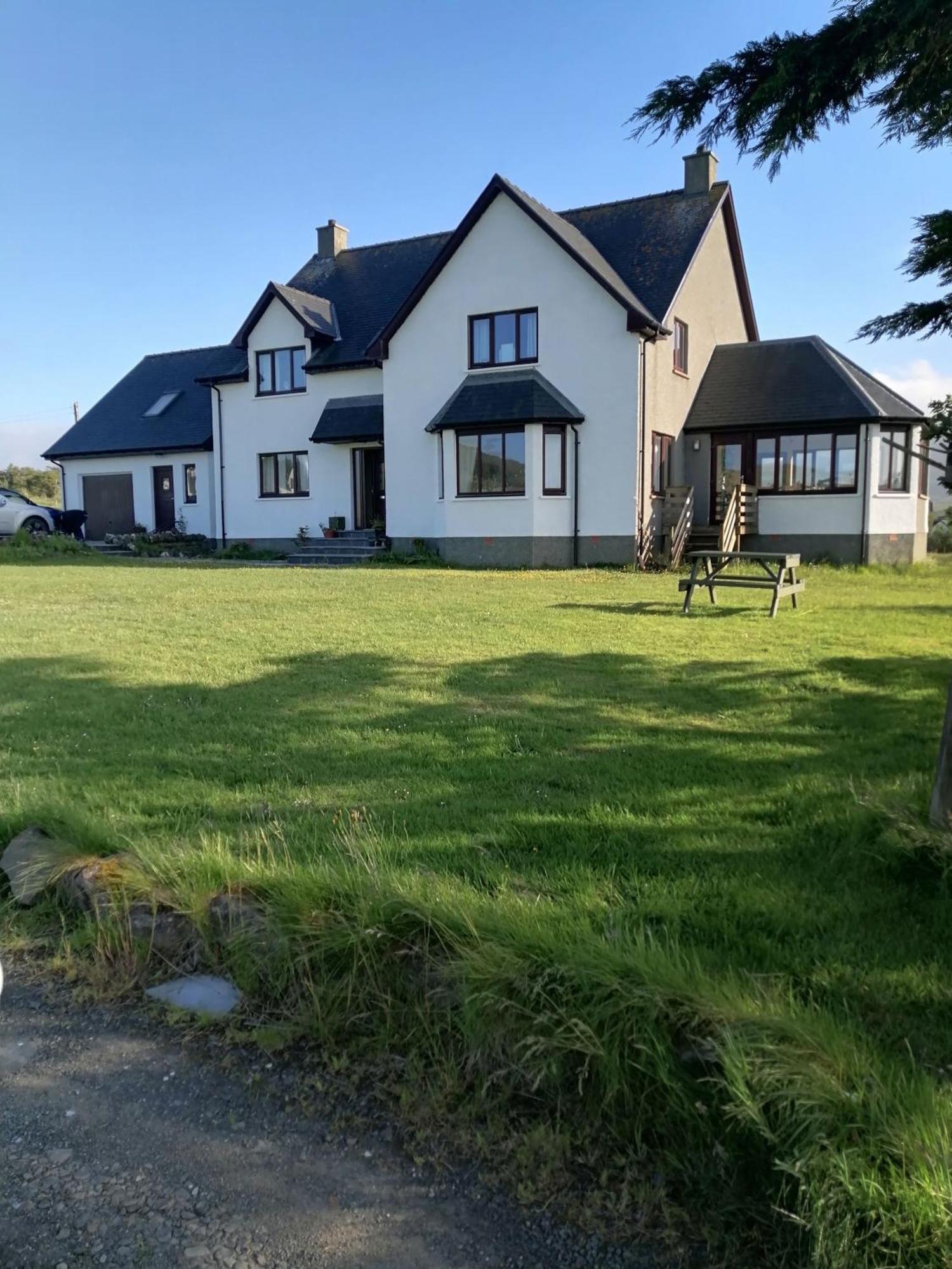 Bed and Breakfast Benview House Staffin Esterno foto